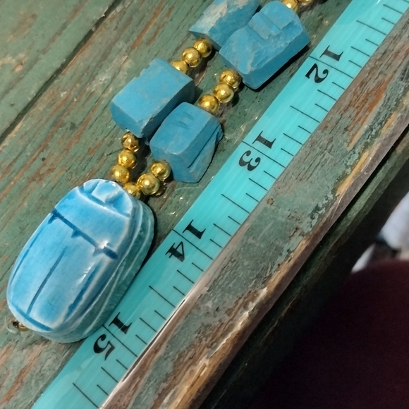 Turquoise Necklace with Wooden Square Beads and soapstone pendant Pre-owned - Picture 2 of 4